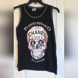 Vintage designer skull tank top from Mexico. Size S. Black/gray.